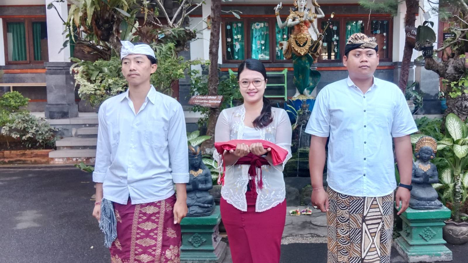 hutri79-14